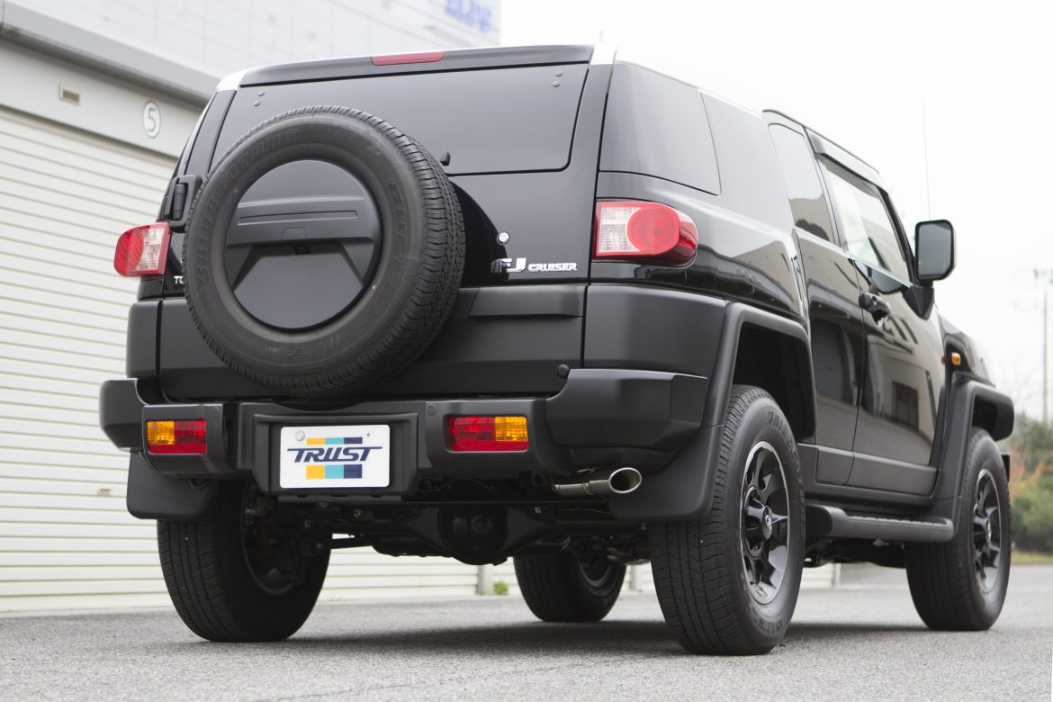 GREDDY XROSS MUFFLER S-STYLE FJ CRUISER GSJ15W - (10113900)